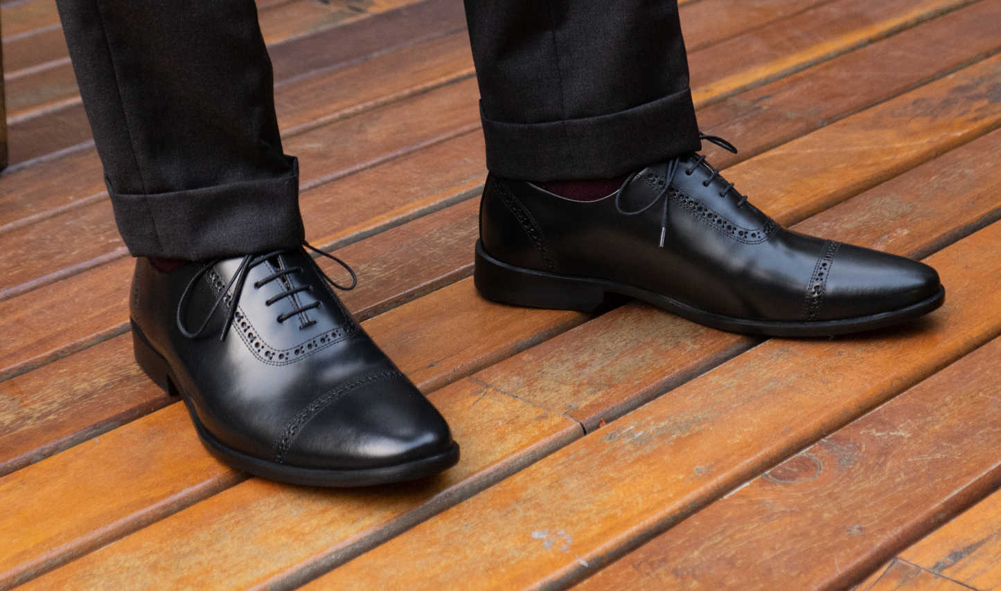 Oxford Semi Brogue con puntera Escorial Negro
