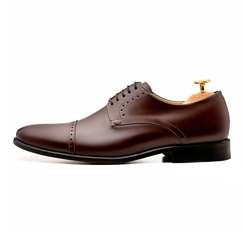 Derby Cap Toe Semi Brogue Alaraz Marrón Oscuro